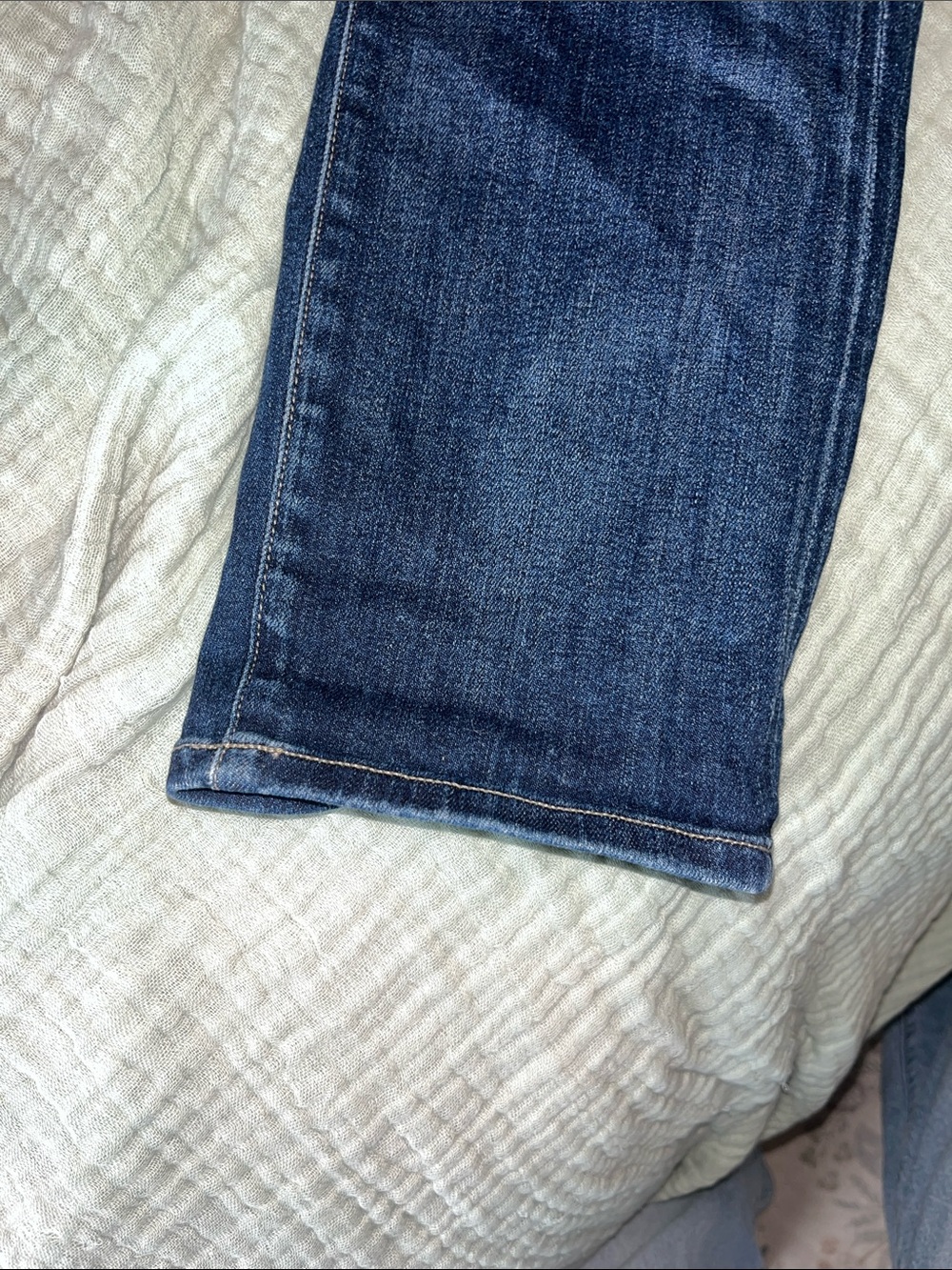Citizens Of Humanity Slim Boyfriend, Mid Rise, Straight Leg, Button Fly - Picture 8 of 15